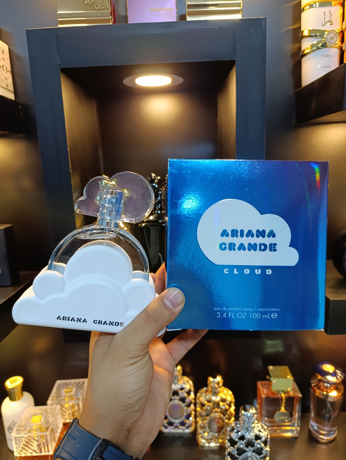 Ariana Grande Cloud
